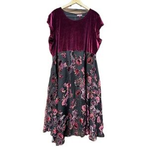 Joe Browns Red Velvet Top Black Floral Velvet Burnout Bottom Cap Sleeve US22
